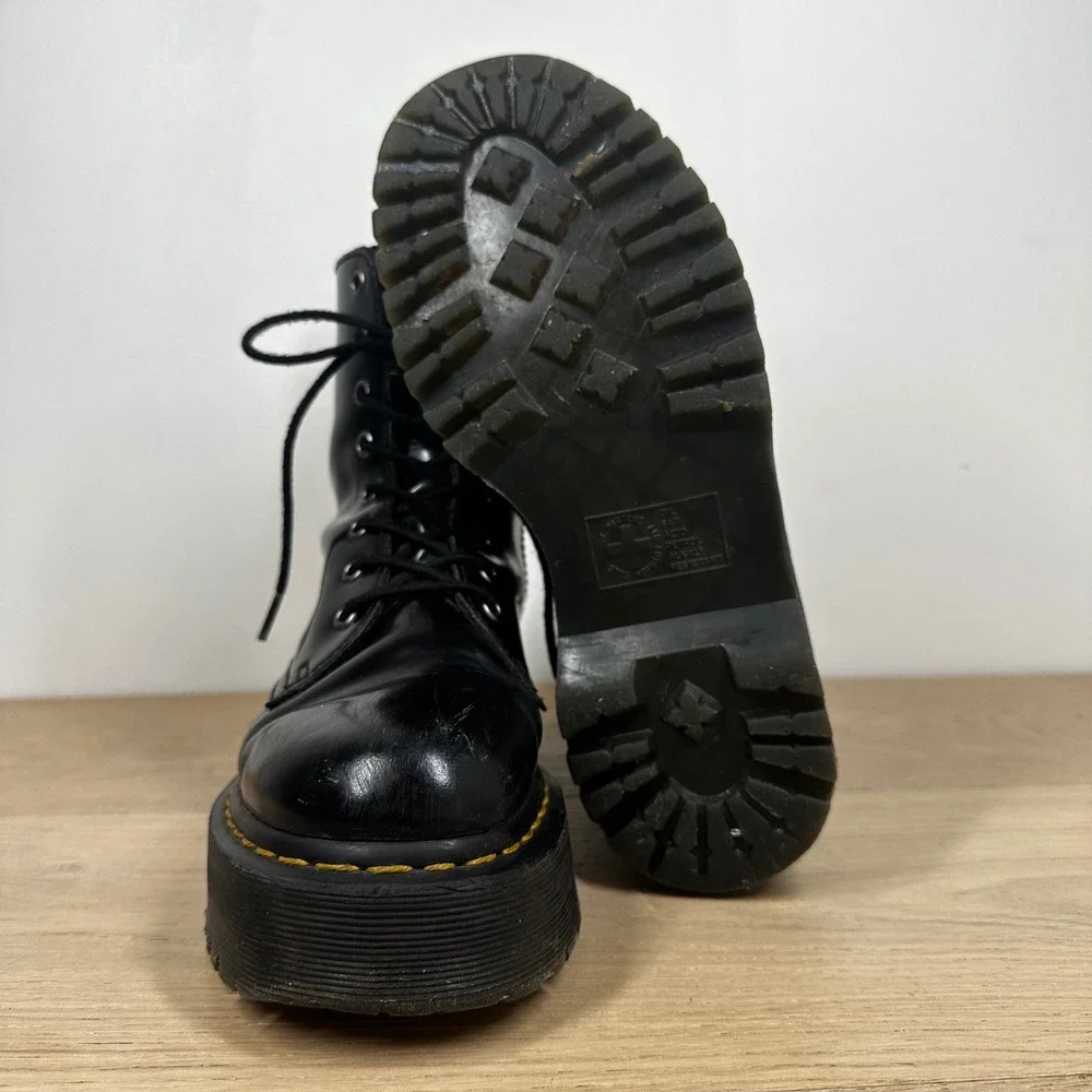Dr. Martens Jadon Boots Men 7 Women 8 Black Patent Leather Platform Combat
